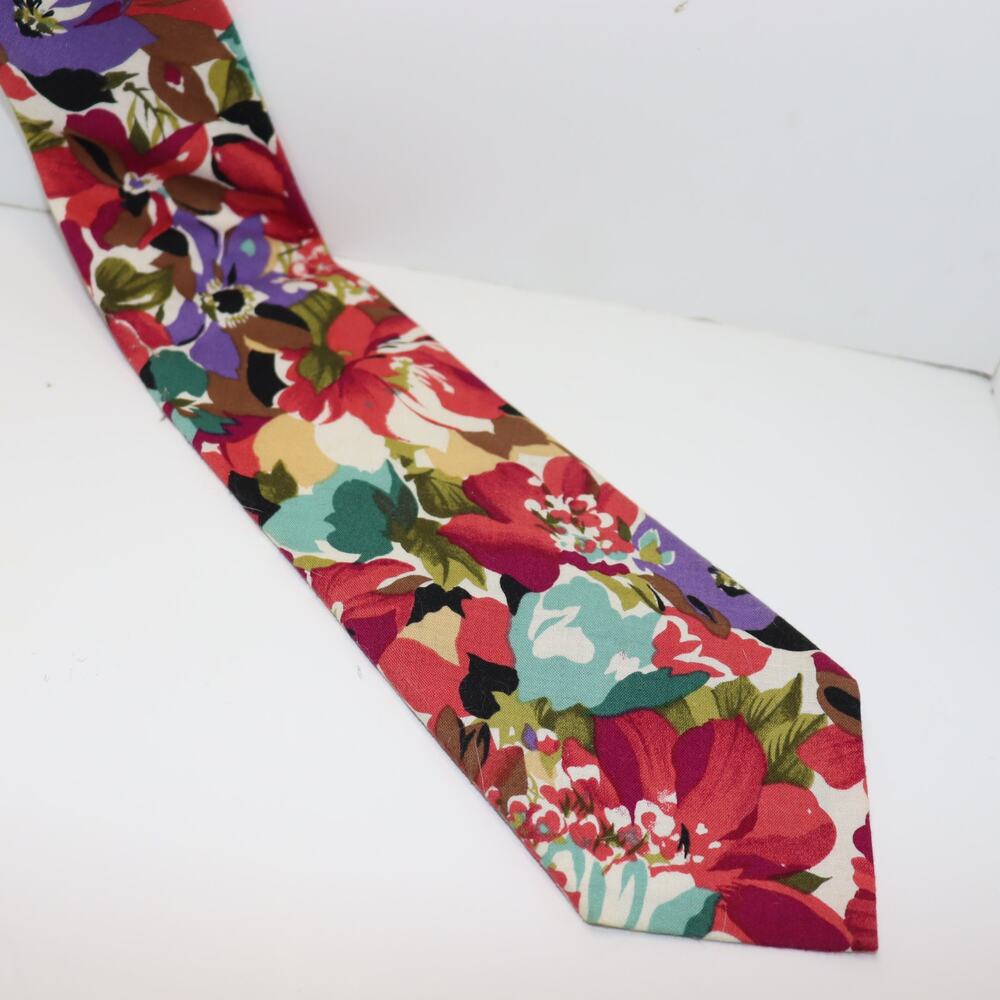 Clubfellow Floral Cotton Tie Vintage Cottagecore Statement 3.5”‎